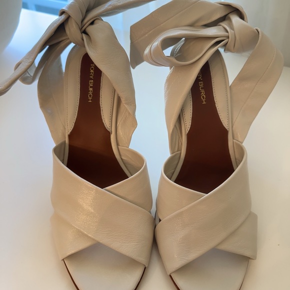 New Tory Burch Wrap up Wedge Heels. 💯 Authentic! - Picture 2 of 5